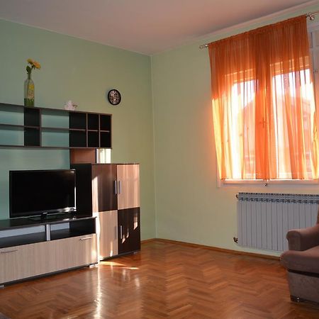Guest house Ema Daruvar Extérieur photo
