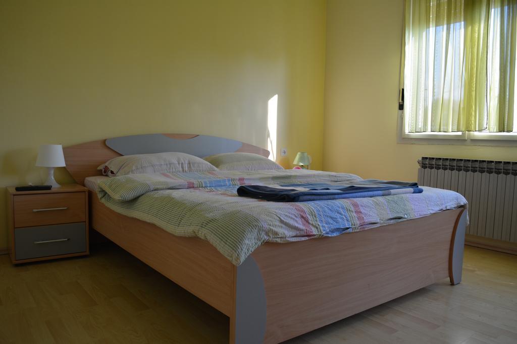 Guest house Ema Daruvar Extérieur photo